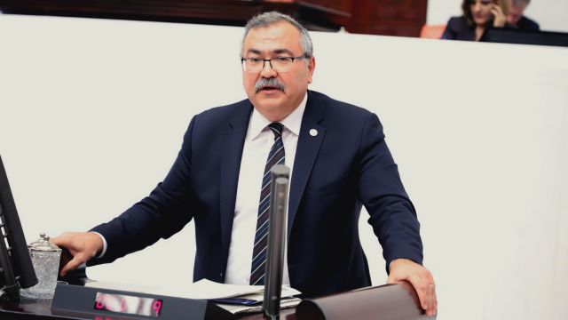 CHP’li Bülbül, Aydın’daki yangınları Meclis gündemine taşıdı