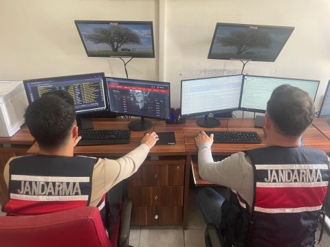 AYDIN İL JANDARMA KOMUTANLIĞI BASIN AÇIKLAMASI YAPTI