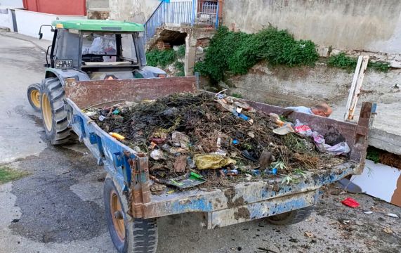 Muhtarlardan, Başkan Arıkan’a Hizmet Teşekkürü