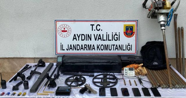 AYDIN İL JANDARMA KOMUTANLIĞI BASIN AÇIKLAMASI YAPTI