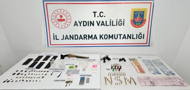 AYDIN İL JANDARMA KOMUTANLIĞI BASIN AÇIKLAMASI YAPTI