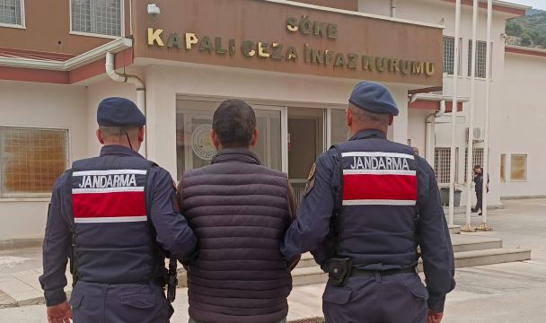 Söke’de 17 Ayrı Suçtan Aranan Hükümlü Jandarma Operasyonuyla Yakalandı
