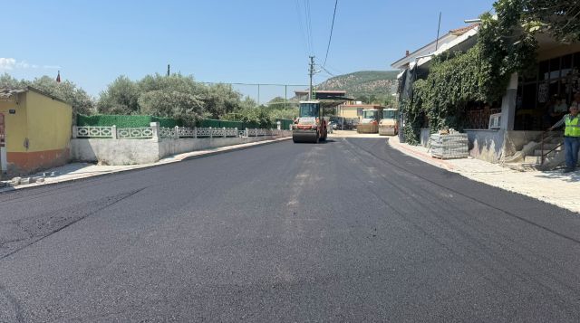 Başkan Çerçioğlu'ndan Aydın Genelinde Ulaşım Hamlesi: Yol Çalışmaları 17 İlçede Sürüyor