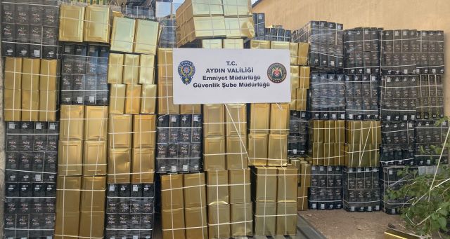 Aydın’da Sahtecilik Operasyonları: 4 Bin 63 Litre Tağşiş Yağ ve 7 Bin 922 Boş Teneke Ele Geçirildi