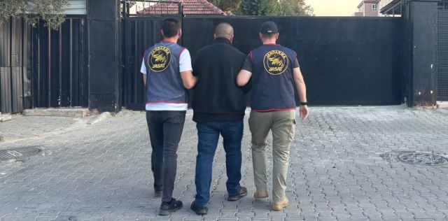 Efeler’de 17 Yıl 6 Ay Hapis Cezası Bulunan Hükümlü Yakalandı 